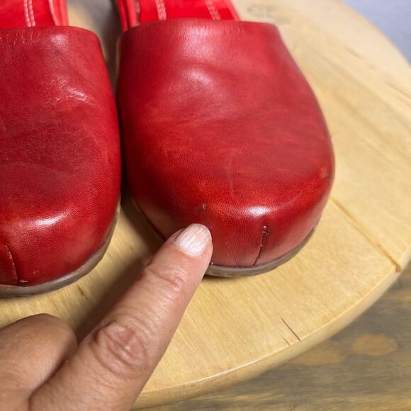Spring Step womens L'artiste Red Glossy Leather Mary Jane size 40/  9- 9.5 - Picture 6 of 9